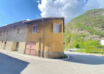 facciata - Casa semi indipendente Frazione Villaretto, 8, Roure - foto 32