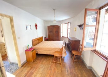 camera  - Casa semi indipendente Frazione Villaretto, 8, Roure - foto 8