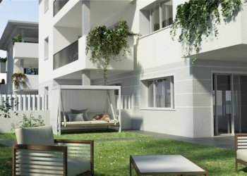 Three-room apartment Cerro Maggiore - photo 2