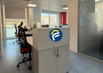 Ufficio Largo delle coffe, Savona (zona Centro) - foto 15