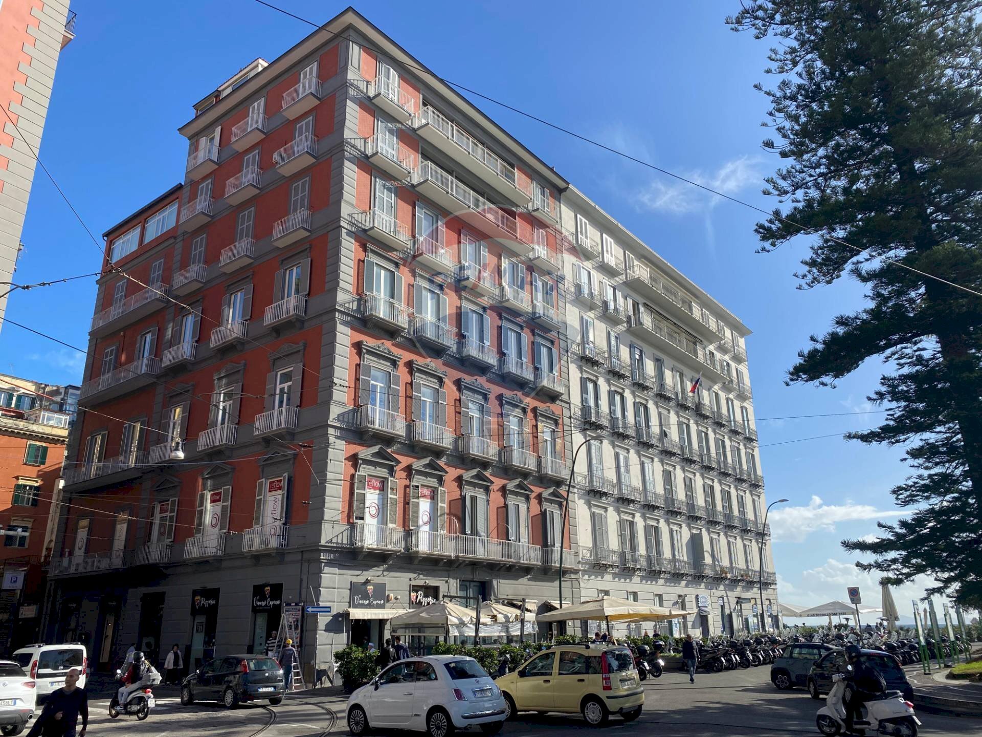 Appartamento Piazza della Vittoria, Napoli (zona San Ferdinando) - foto 2