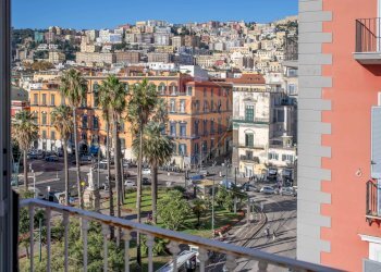 Appartamento Piazza della Vittoria, Napoli (zona San Ferdinando) - foto 25