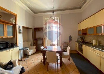 Appartamento Piazza della Vittoria, Napoli (zona San Ferdinando) - foto 13