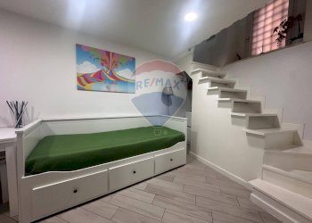 Bilocale Napoli (zona Avvocata) - foto 9