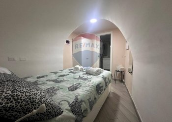 Bilocale Napoli (zona Avvocata) - foto 11