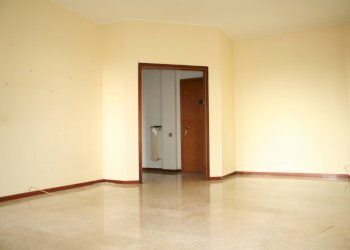 Quadrilocale VIA MATTEOTTI, Appiano Gentile - foto 4