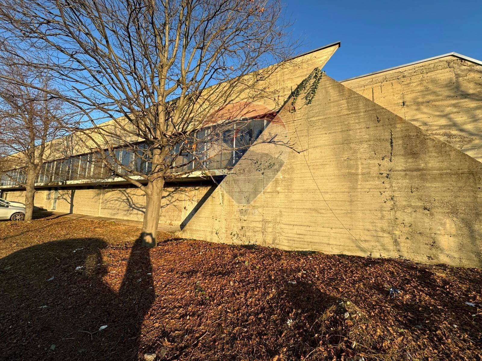 Locale Commerciale Primo Maggio, Buscate - foto 2