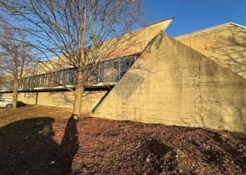 Locale Commerciale Primo Maggio, Buscate - foto 2