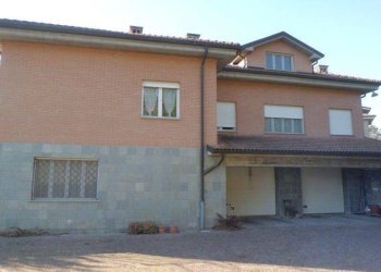 Facciata - Villa via Torino, 16, Acqui Terme - foto 8