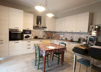 Cucina - Quadrilocale via Fratelli Cervi, Montelupo Fiorentino - foto 2