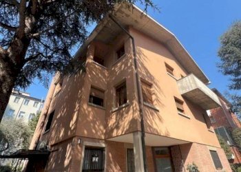 Facciata - Villa via Gorizia, 1, San Lazzaro di Savena - photo 2