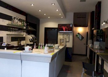 Interno non residenziale - Cafeteria - Cold Bar via Dante, Erba - photo 1