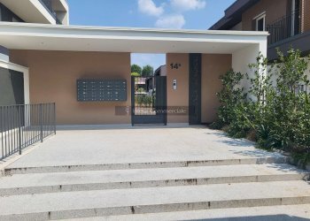 ingresso residenza borghini - Appartamento via borghini, Brescia - foto 4