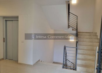 vano scala - ascensore - Appartamento via borghini, Brescia - foto 10
