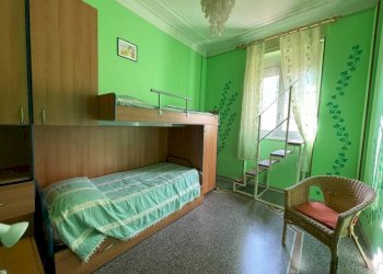 camera da letto - Quadrilocale via Guglielmo Marconi, Varazze - foto 13