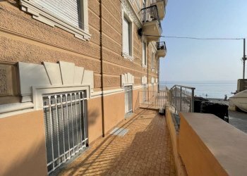 terrazzo - Four-room apartment via Guglielmo Marconi, Varazze - photo 17