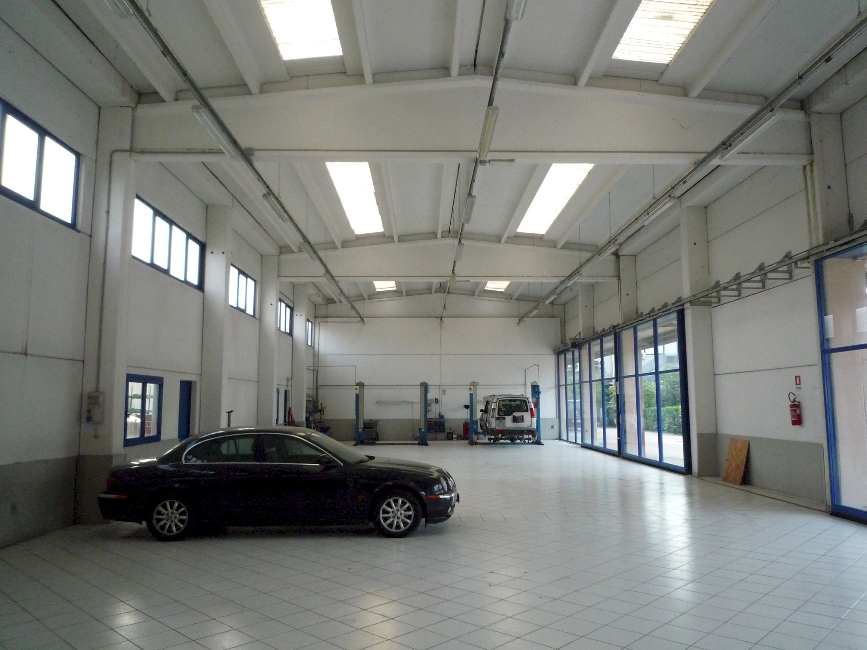 interno - Capannone Castel Bolognese - foto 3