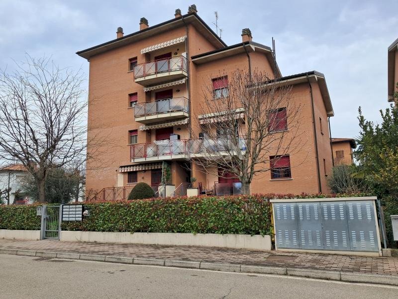 Four-room apartment Valsamoggia - photo 3