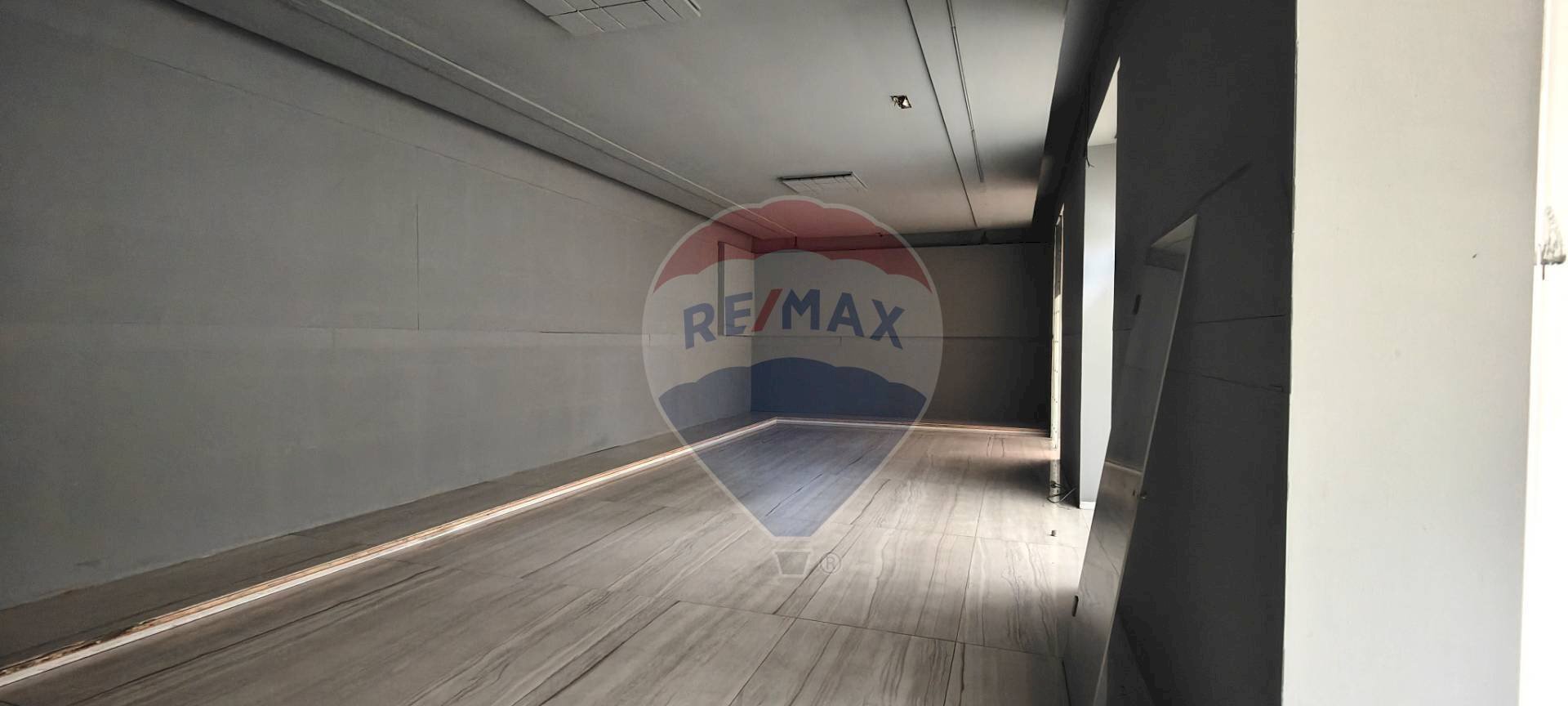 Negozio Via San Pietro, Casoria - foto 2