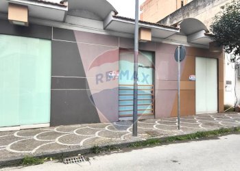 Negozio Via San Pietro, Casoria - foto 1