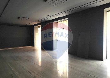 Negozio Via San Pietro, Casoria - foto 3