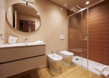 One-room apartment Via Alessandro Volta, Torino (neighborhood Centro) - photo 11