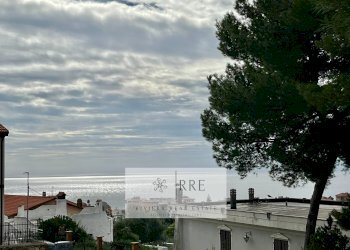 Two-room apartment via San Damiano, Andora - photo 2