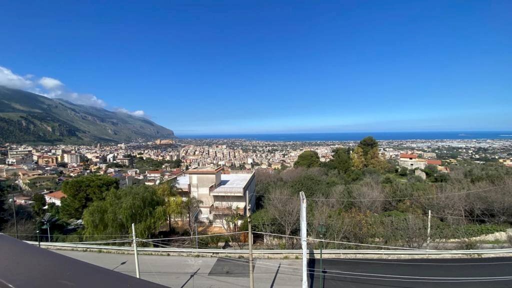 Vista - Four-room apartment via Francesco Cangialosi, Carini - photo 1