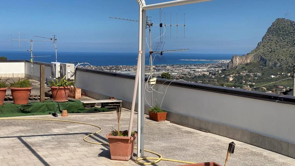 Balcone - Four-room apartment via Francesco Cangialosi, Carini - photo 3