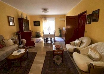 Salone - Quadrilocale via Francesco Cangialosi, Carini - foto 11