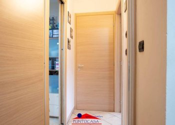 Corridoio - Bilocale via Roma, 20, Manta - foto 14