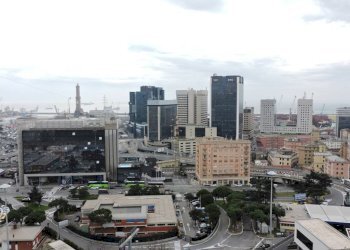Vista - Trilocale via San Bartolomeo del Fossato, 74, Genova (zona Sampierdarena) - foto 4