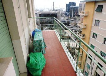 Balcone - Trilocale via San Bartolomeo del Fossato, 74, Genova (zona Sampierdarena) - foto 23