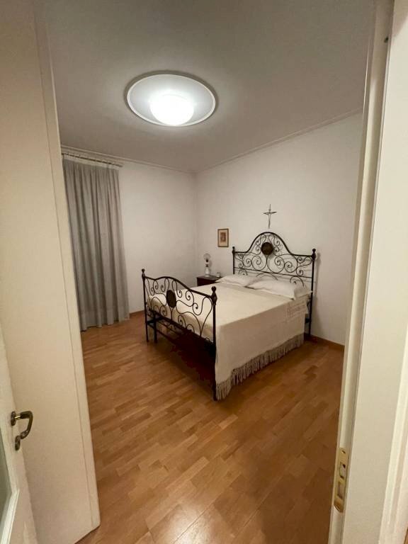 Camera da letto - Quadrilocale via Aspromonte, 16, Alessandria - foto 1