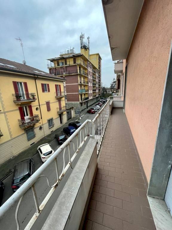 Balcone - Quadrilocale via Aspromonte, 16, Alessandria - foto 2