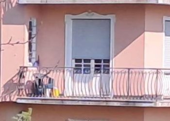 Facciata - Quadrilocale Genova (zona Bolzaneto) - foto 1