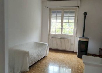 Camera da letto - Quadrilocale Genova (zona Bolzaneto) - foto 8