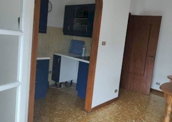 Cucina - Quadrilocale Genova (zona Bolzaneto) - foto 17