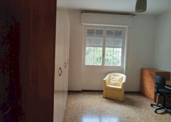 Camera da letto - Quadrilocale Genova (zona Bolzaneto) - foto 34