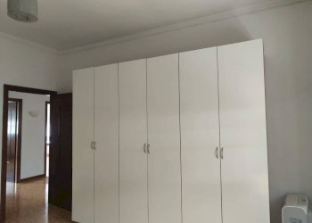 Camera da letto - Quadrilocale Genova (zona Bolzaneto) - foto 36