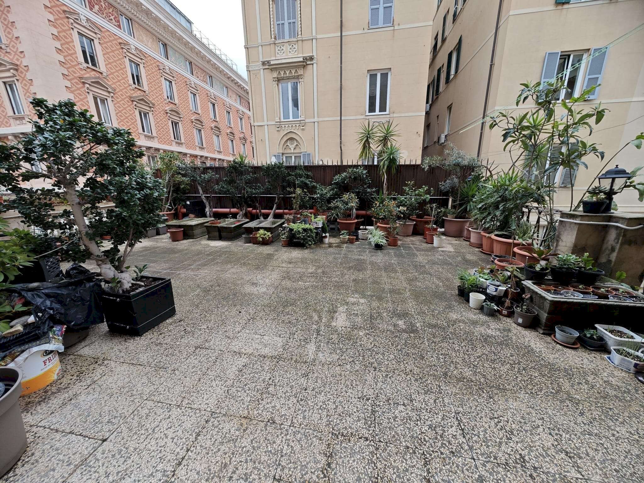 appartamento con terrazzo al piano genova centrp q - Appartamento via Anton Maria Maragliano, Genova - foto 1