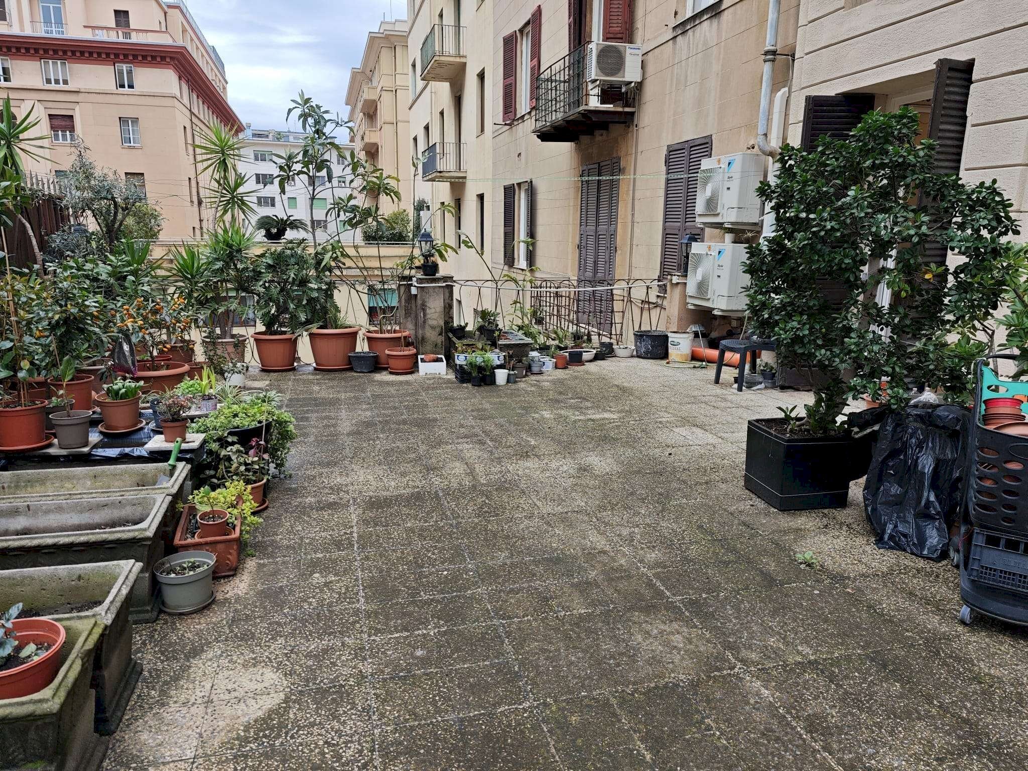 appartamento con terrazzo al piano genova centrp q - Appartamento via Anton Maria Maragliano, Genova - foto 3