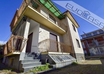 Four-room apartment Via Carducci  18, Pinerolo - photo 24
