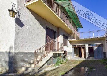 Four-room apartment Via Carducci  18, Pinerolo - photo 25