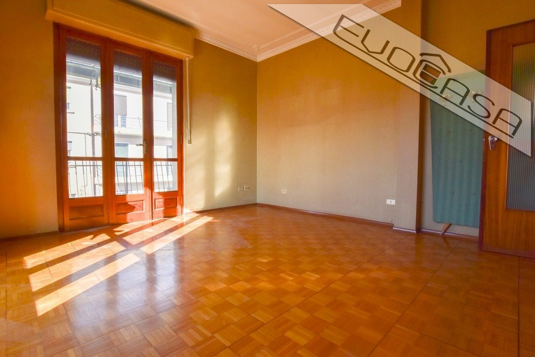 Four-room apartment Via Carducci  18, Pinerolo - photo 2