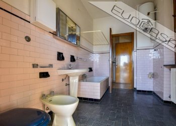 Four-room apartment Via Carducci  18, Pinerolo - photo 32