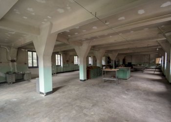 Capannone Via Ovada, Genova (zona Voltri) - foto 9