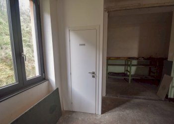 Capannone Via Ovada, Genova (zona Voltri) - foto 16