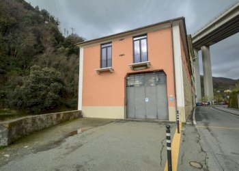 Capannone Via Ovada, Genova (zona Voltri) - foto 24