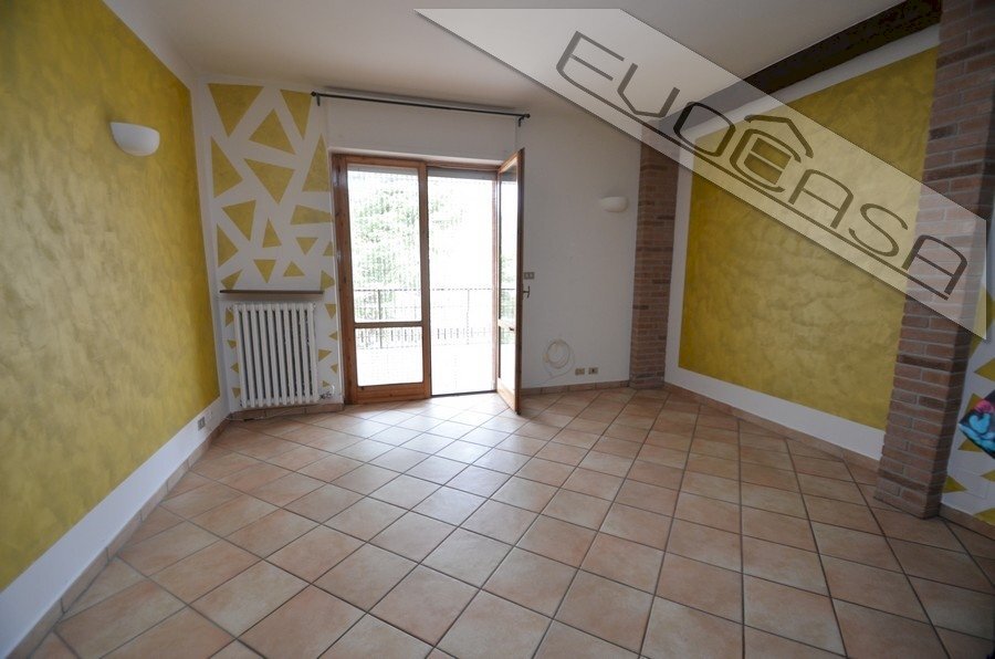 Trilocale Via Guardia Piemontese 26, Torre Pellice - foto 1